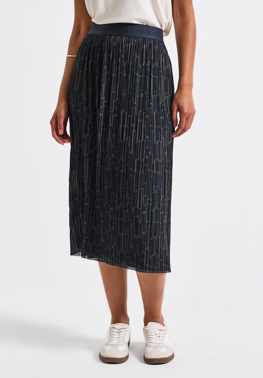 Юбка Street One PLISSÉE ROCK MIT PRINT, Blau/Blue
Юбка Street One PLISSÉE ROCK MIT PRINT, Blau/Blue