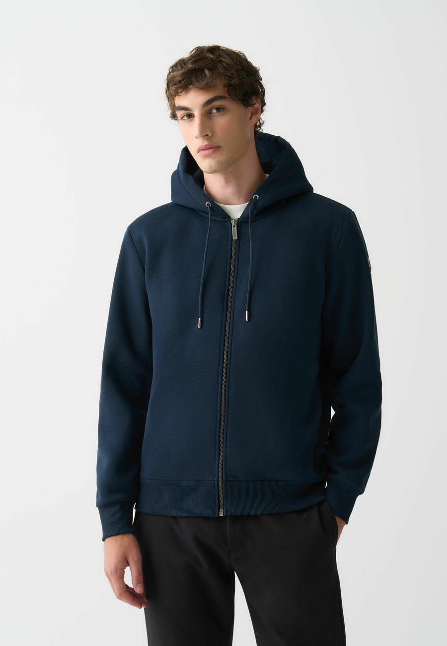 Толстовка Colmar Originals Zip-up sweatshirt, Dark Blue
Толстовка Colmar Originals Zip-up sweatshirt, Dark Blue