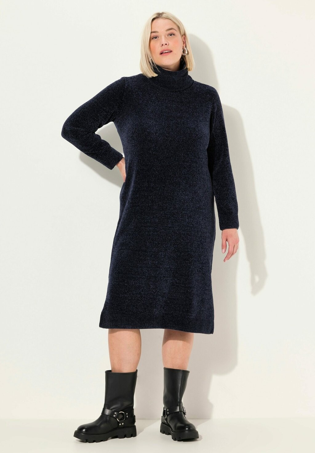 Платье-джемпер TURTLENECK Ulla Popken, темно-синий
Платье-джемпер TURTLENECK Ulla Popken, темно-синий