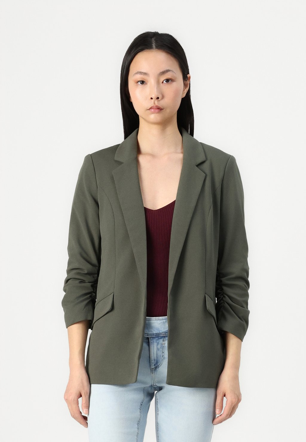 Блейзер ONLCAROLINA DIANA LIFE ONLY, темно-зеленый
Блейзер ONLCAROLINA DIANA LIFE ONLY, темно-зеленый