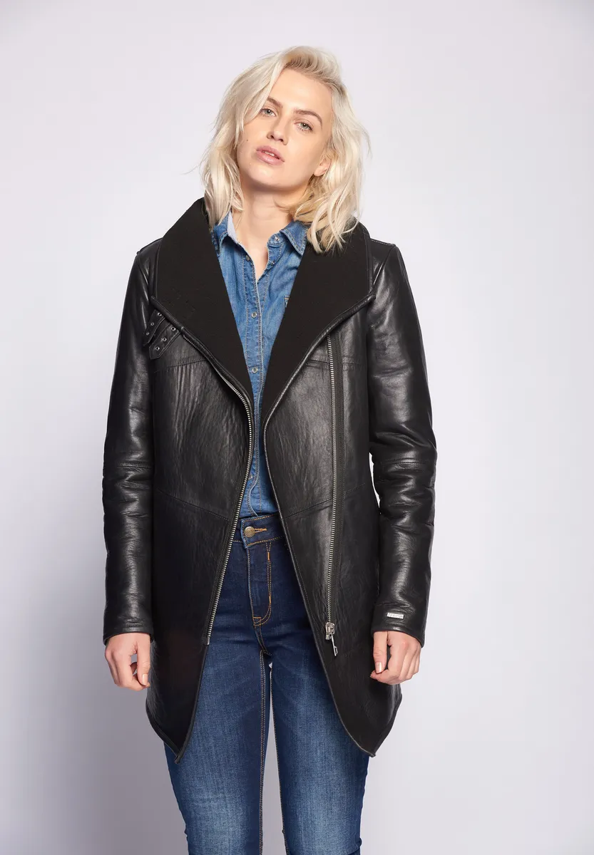 Длинная куртка Maze "Corning", черный
Длинная куртка Maze "Corning", черный