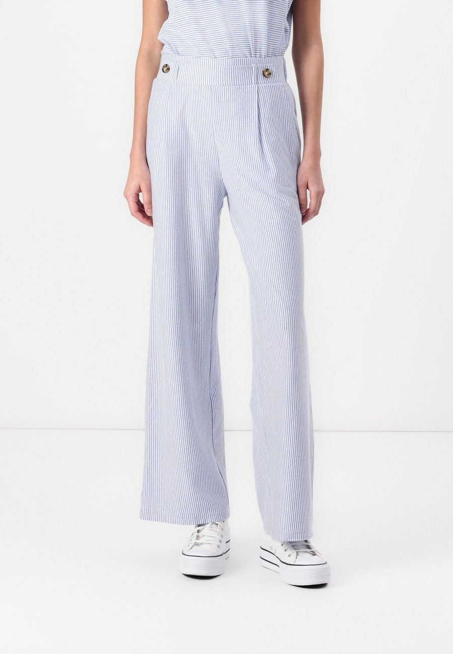 Брюки JDY JDYNELLI LONG PANT , Cloud Dancer/Frozen Fjord/Off-White
Брюки JDY JDYNELLI LONG PANT , Cloud Dancer/Frozen Fjord/Off-White