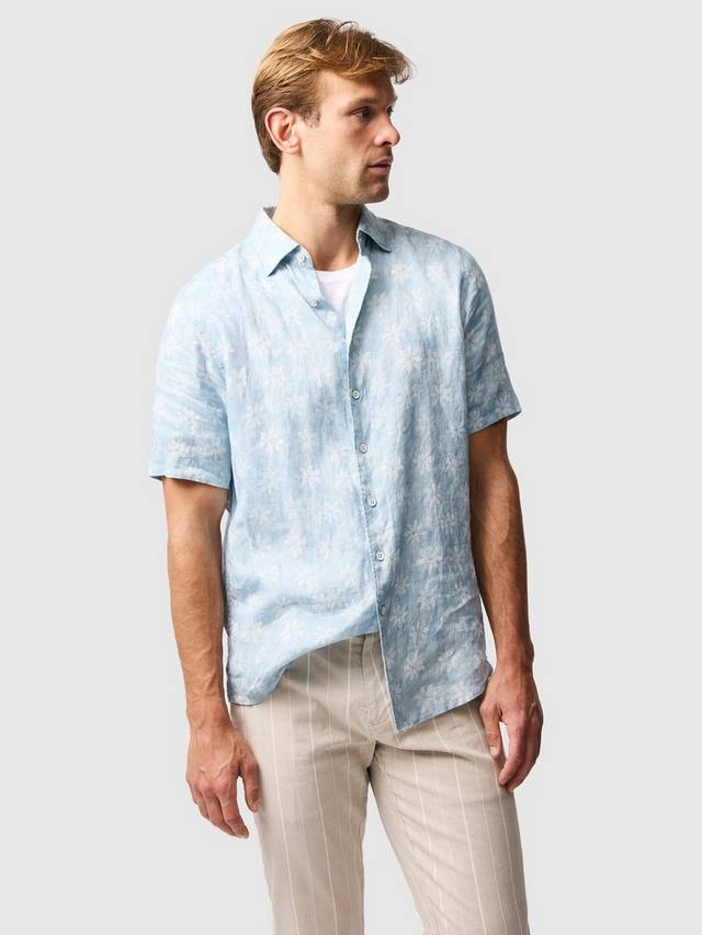 Belleknowes футболка с цветочным принтом из льна Regular Fit с короткими рукавами Rodd & Gunn, Mist
Belleknowes футболка с цветочным принтом из льна Regular Fit с короткими рукавами Rodd & Gunn, Mist