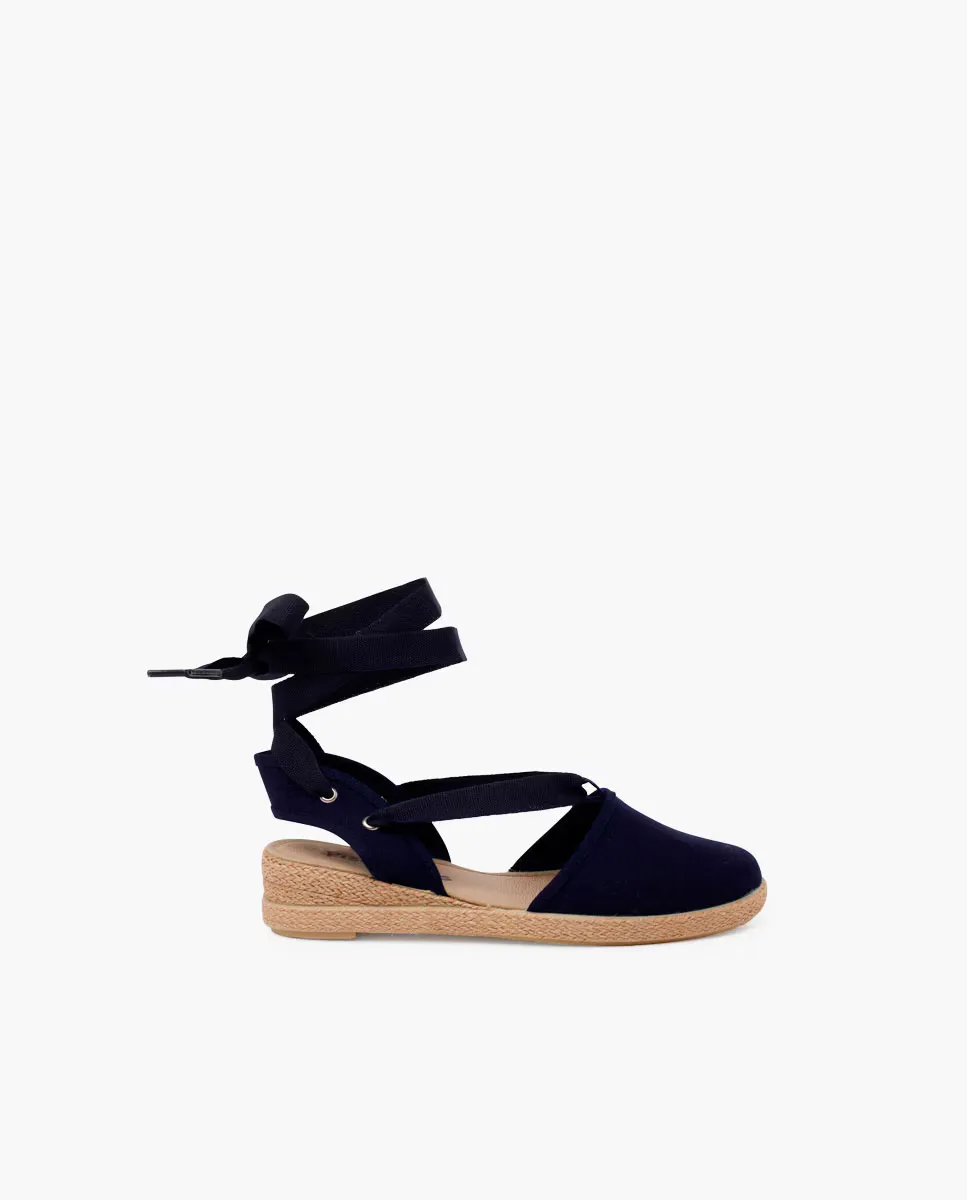 Эспадрильи на танкетке для девочек и ленты пике Pisamonas, тёмно-синий
Эспадрильи на танкетке для девочек и ленты пике Pisamonas, тёмно-синий