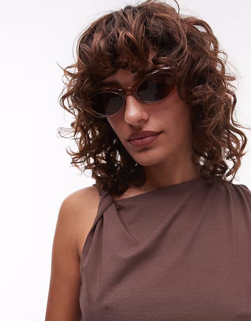 Солнцезащитные очки Mango slim овальной формы розового цвета
Солнцезащитные очки Mango slim овальной формы розового цвета