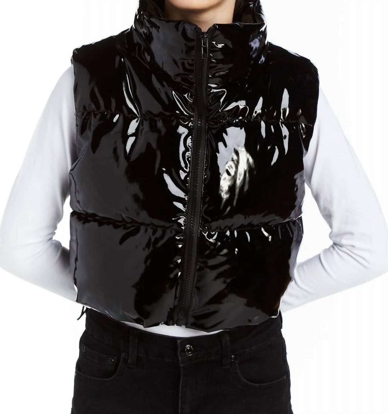 Укороченный стеганый жилет для девочек черного цвета Tractr, черный
Укороченный стеганый жилет для девочек черного цвета Tractr, черный