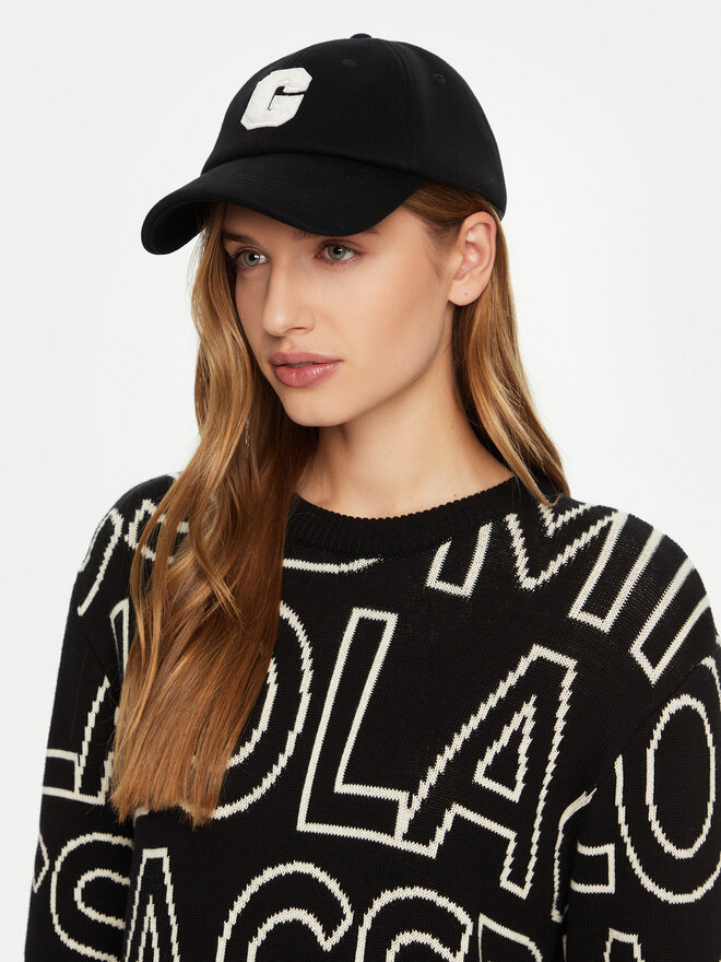 Бейсболка Guess, черный
Бейсболка Guess, черный
