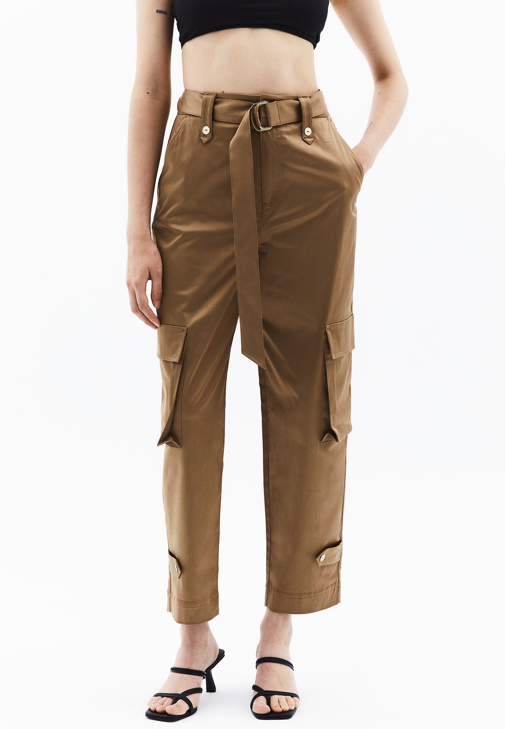 Брюки карго HIGH RISE CARROT FIT OXXO, охра
Брюки карго HIGH RISE CARROT FIT OXXO, охра