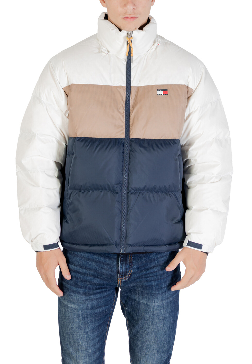 Куртки Tommy Jeans, синий
Куртки Tommy Jeans, синий
