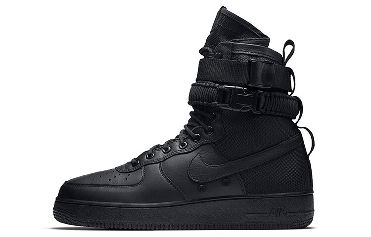 Кроссовки Nike Sf Air Force 1 High Triple Black
Кроссовки Nike Sf Air Force 1 High Triple Black
