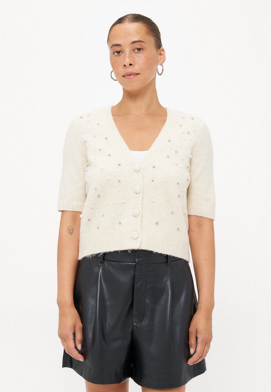 Кардиган ONLY Petite ONLRENE LIFE BLING CARDIGAN, Birch /Beige
Кардиган ONLY Petite ONLRENE LIFE BLING CARDIGAN, Birch /Beige