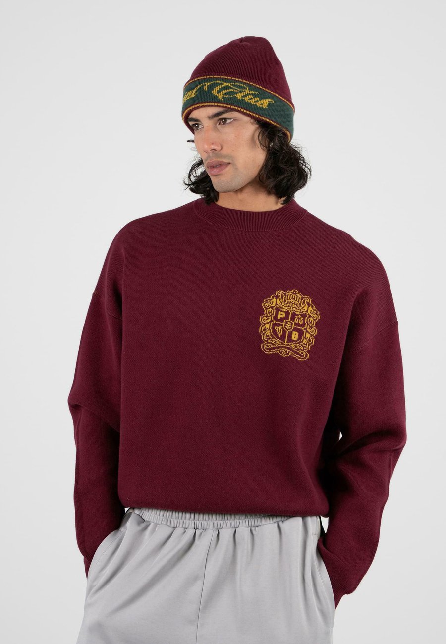 Джемпер PROHIBITED Jumper, Bordeaux
Джемпер PROHIBITED Jumper, Bordeaux