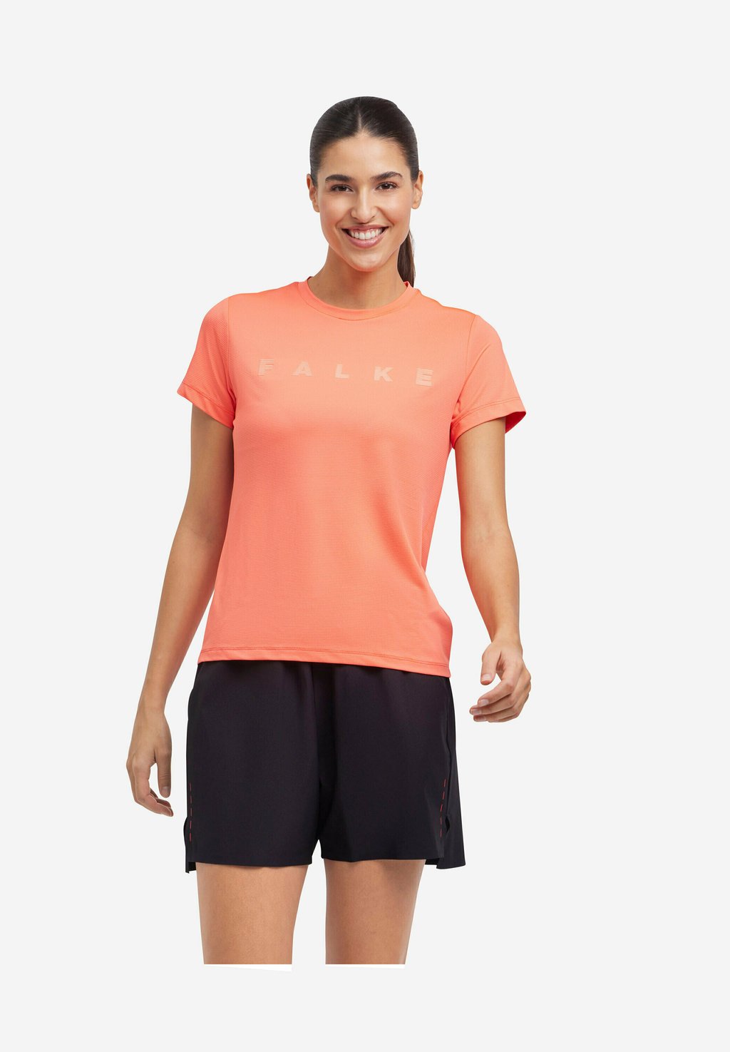 Футболка с принтом TRAINING FALKE, красный
Футболка с принтом TRAINING FALKE, красный