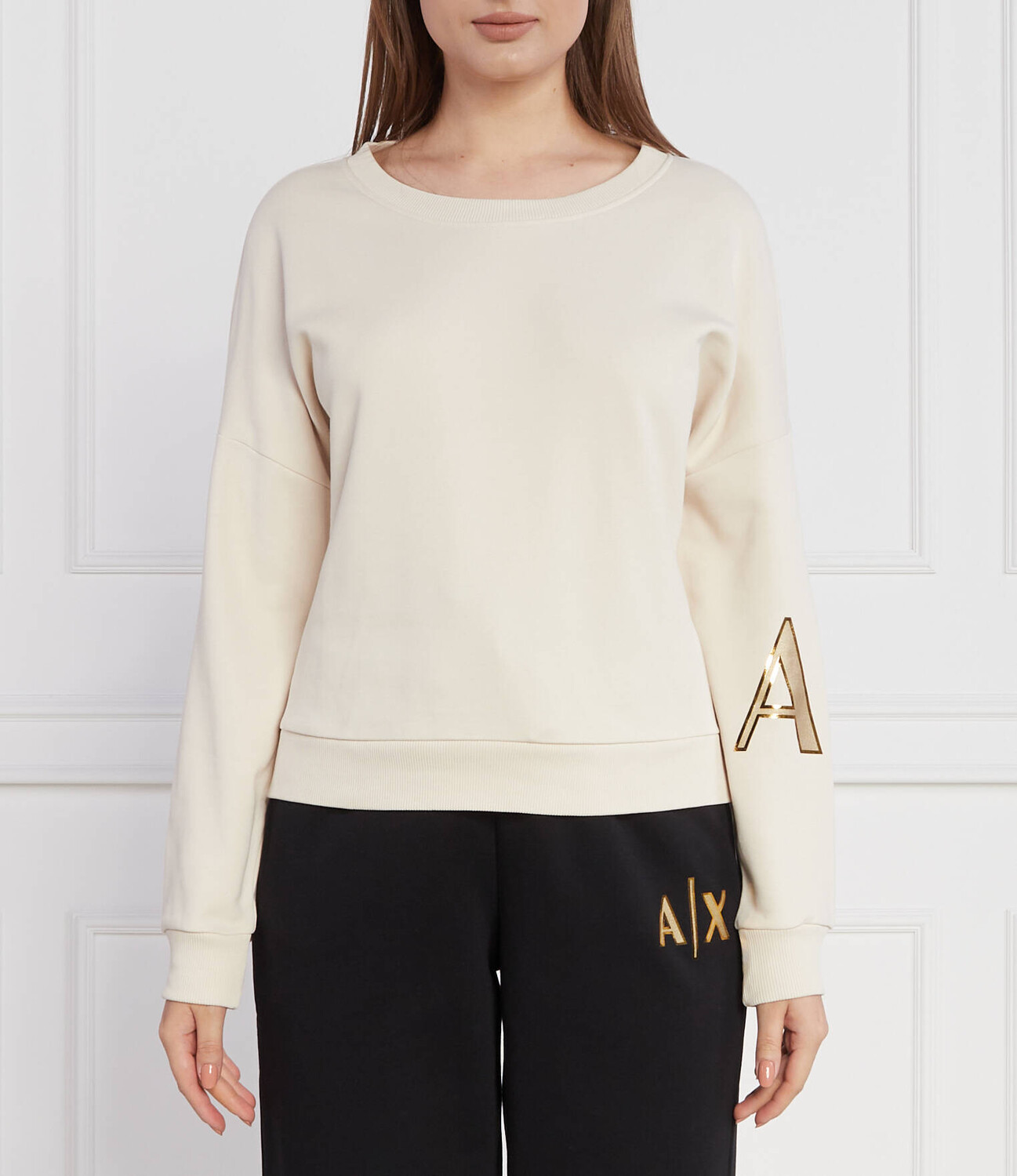 Толстовка Armani Exchange Regular Fit, кремовый
Толстовка Armani Exchange Regular Fit, кремовый