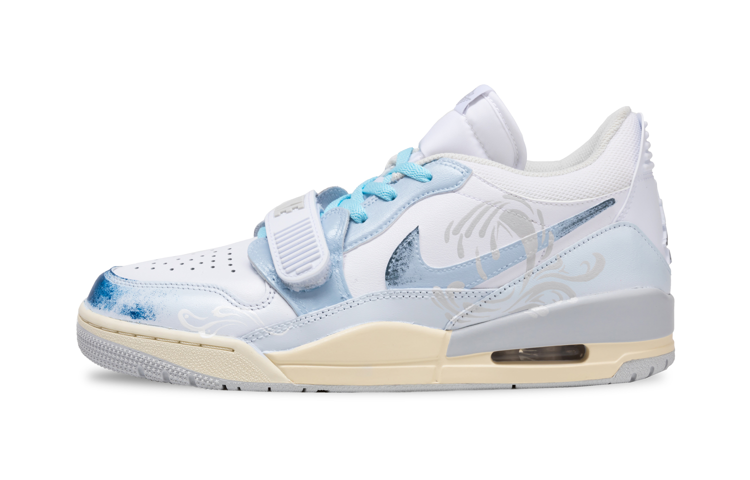 Jordan Легаси 312 противоскользящие износостойкие низкие винтажные баскетбольные кроссовки мужские синие, цвет Blue
Jordan Легаси 312 противоскользящие износостойкие низкие винтажные баскетбольные кроссовки мужские синие, цвет Blue