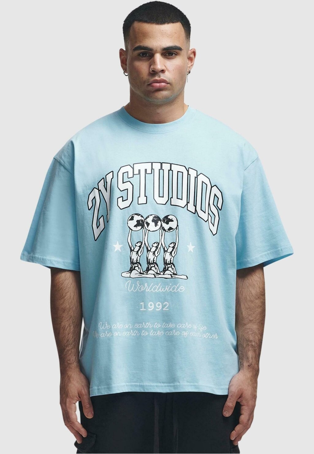 Футболка с принтом Globus 2Y Studios, синий
Футболка с принтом Globus 2Y Studios, синий