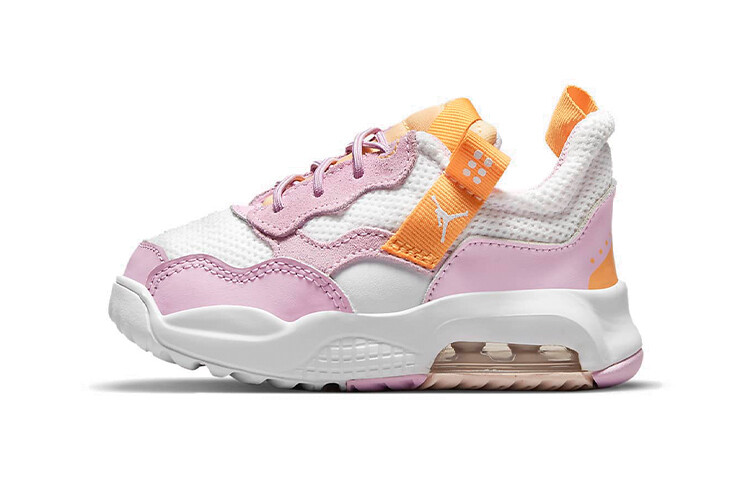 Кроссовки для малышей Jordan MA2 TD
Кроссовки для малышей Jordan MA2 TD