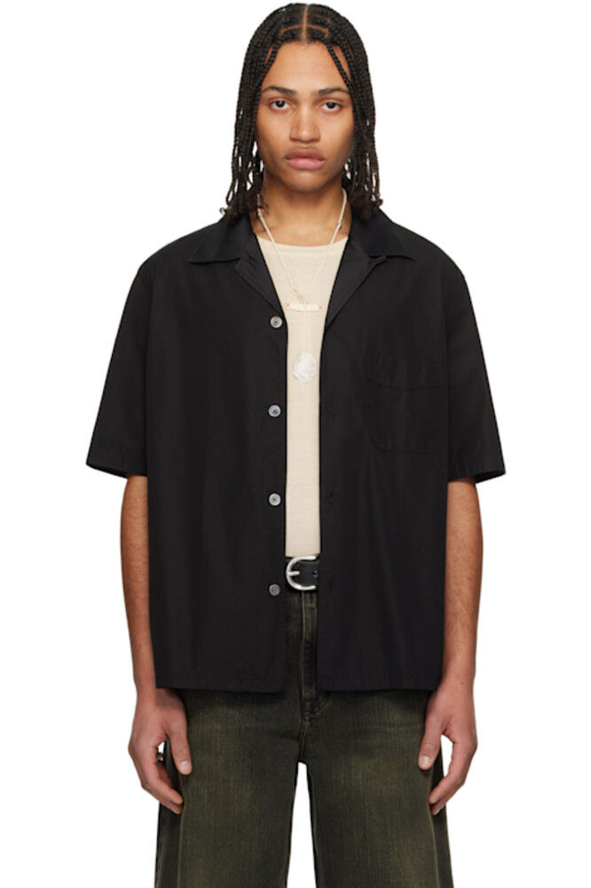 Черная рубашка Heusen с коротким рукавом OUR LEGACY
Черная рубашка Heusen с коротким рукавом OUR LEGACY