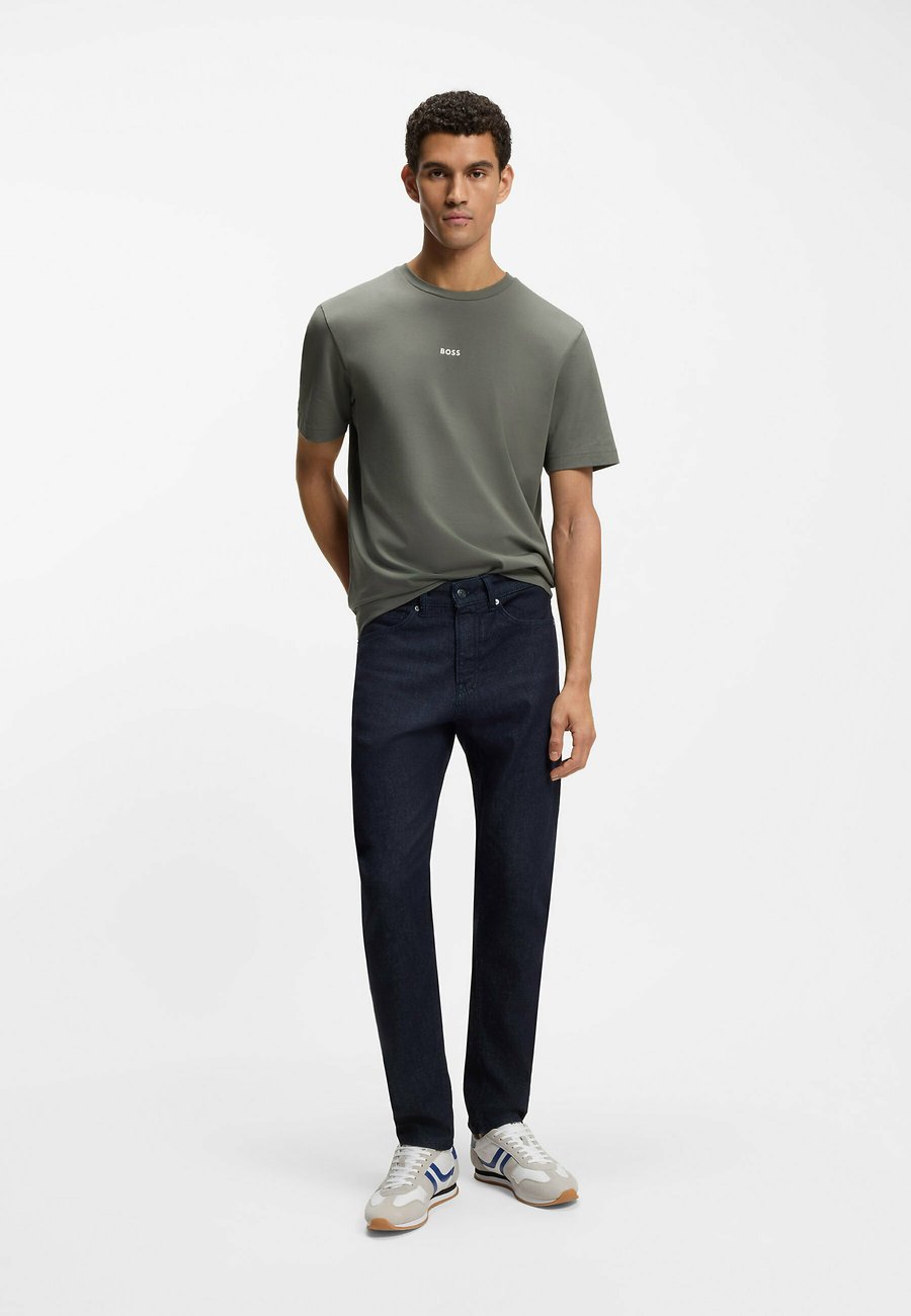 Футболка BOSS 2 PACK TCHUP, Dark Blue Four/Dark Blue, Синий, Футболка BOSS 2 PACK TCHUP, Dark Blue Four/Dark Blue
Футболка BOSS 2 PACK TCHUP, Dark Blue Four/Dark Blue, Синий, Футболка BOSS 2 PACK TCHUP, Dark Blue Four/Dark Blue