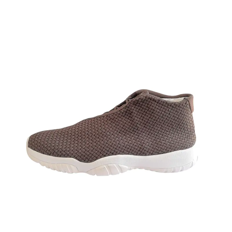 Баскетбольные кроссовки Future Baroque Brown White Jordan
Баскетбольные кроссовки Future Baroque Brown White Jordan