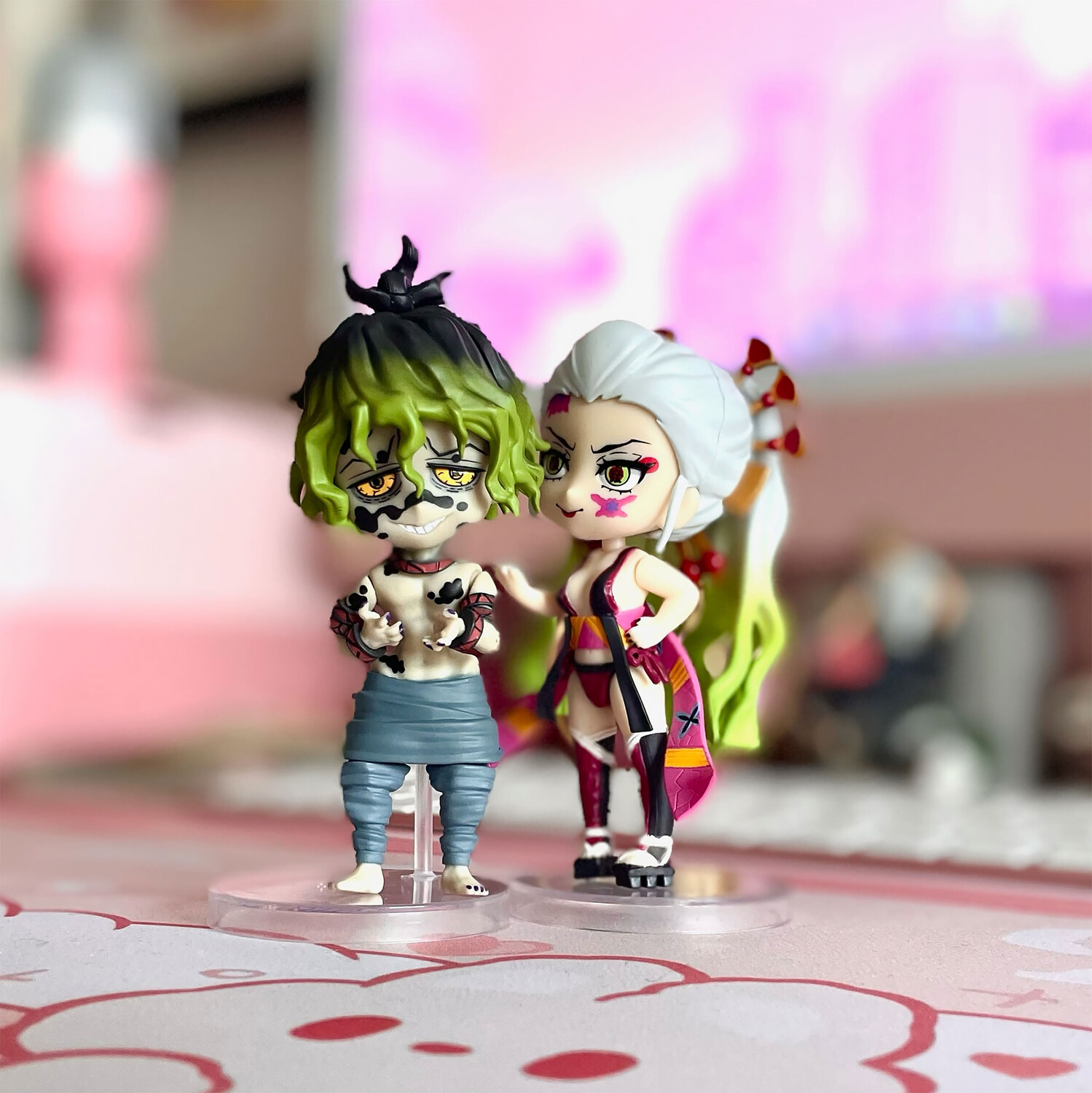 Убийца демонов - набор из 2 фигурок Даки и Гьютаро 
Убийца демонов - набор из 2 фигурок Даки и Гьютаро