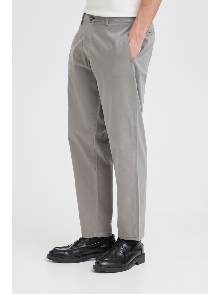CASUAL FRIDAY Брюки чинос CFPepe светло-серого цвета
CASUAL FRIDAY Брюки чинос CFPepe светло-серого цвета