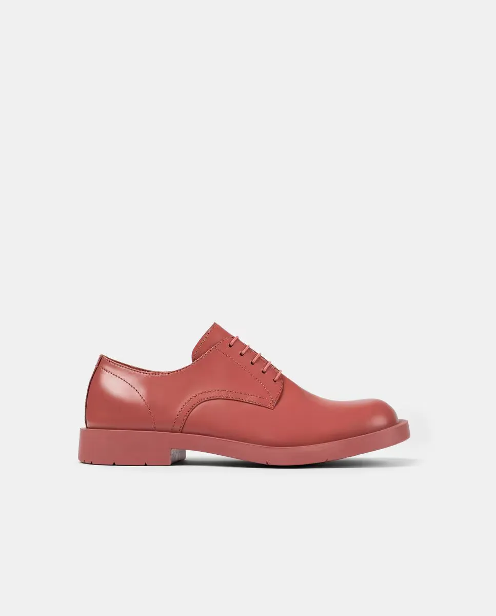 Кожаные блютеры унисекс с кружевной застежкой в тон camperlab, красный
Кожаные блютеры унисекс с кружевной застежкой в тон camperlab, красный