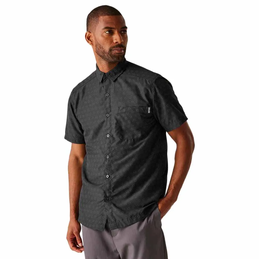 Рубашка с коротким рукавом Regatta Mindanol X, черный
Рубашка с коротким рукавом Regatta Mindanol X, черный