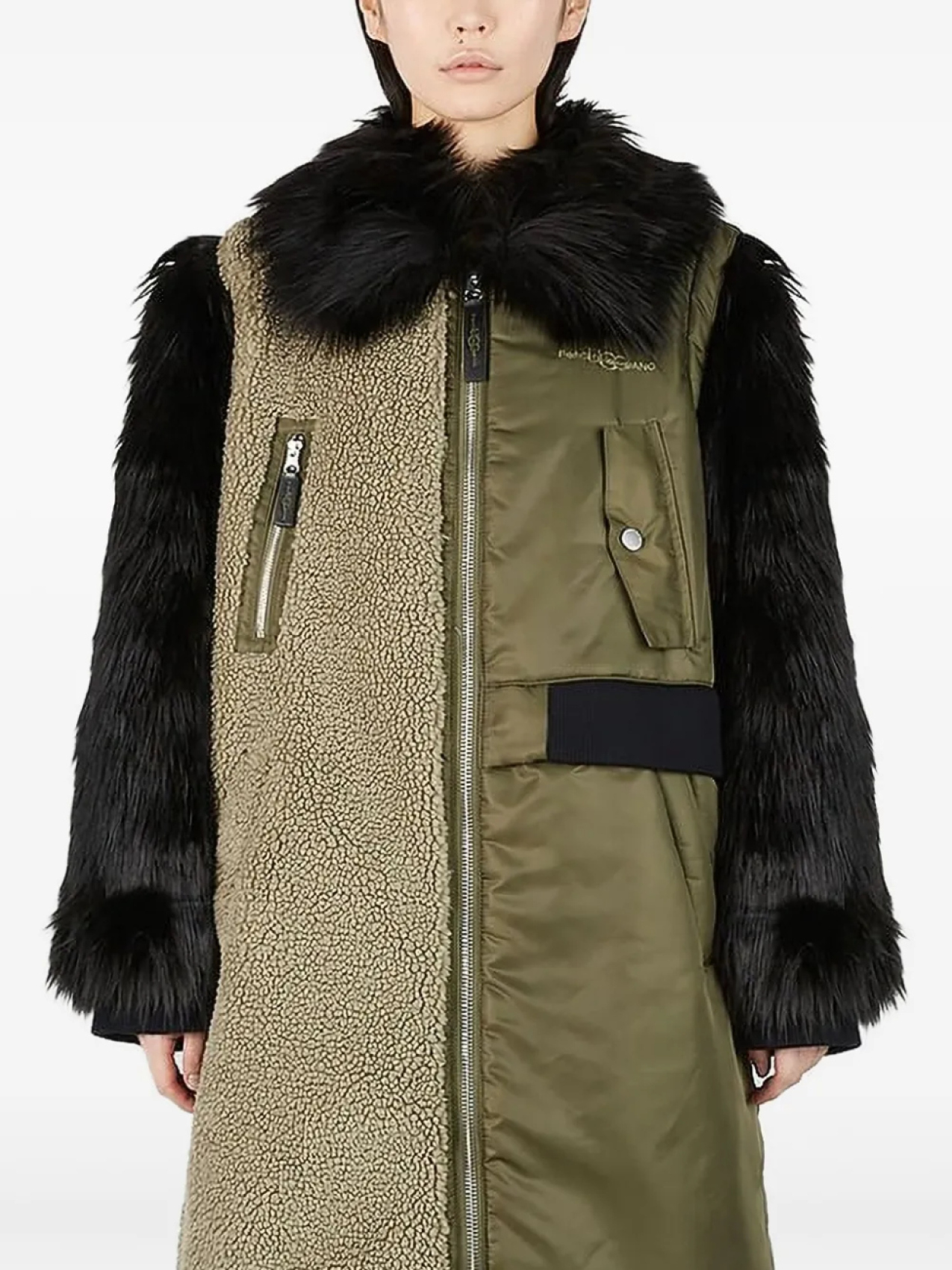Пальто UGG x Feng Chen Wang со вставками, зеленый
Пальто UGG x Feng Chen Wang со вставками, зеленый