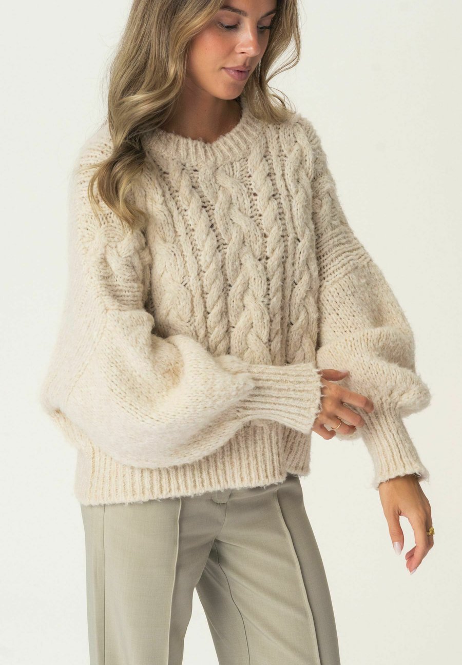 Джемпер BY IC NORA SWEATER, White
Джемпер BY IC NORA SWEATER, White