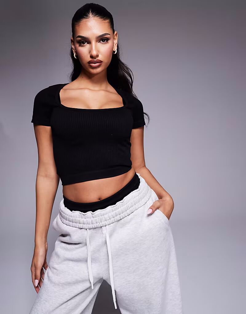 Футболка Icon бесшовная в рубчик, черная 4505
Футболка Icon бесшовная в рубчик, черная 4505