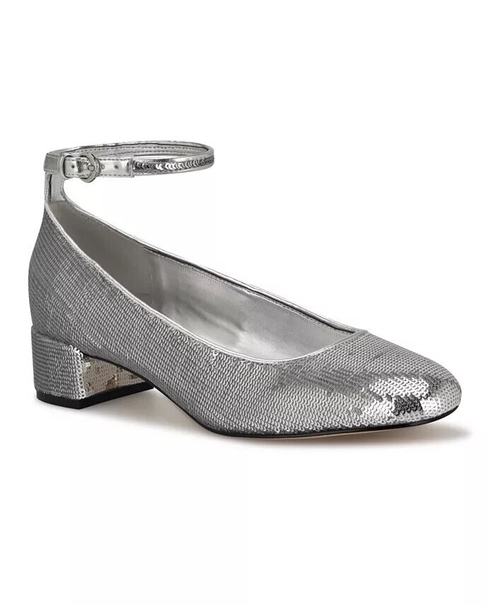 Женские модельные туфли Amaize на блочном каблуке с ремешком на щиколотке Nine West, серебро
Женские модельные туфли Amaize на блочном каблуке с ремешком на щиколотке Nine West, серебро