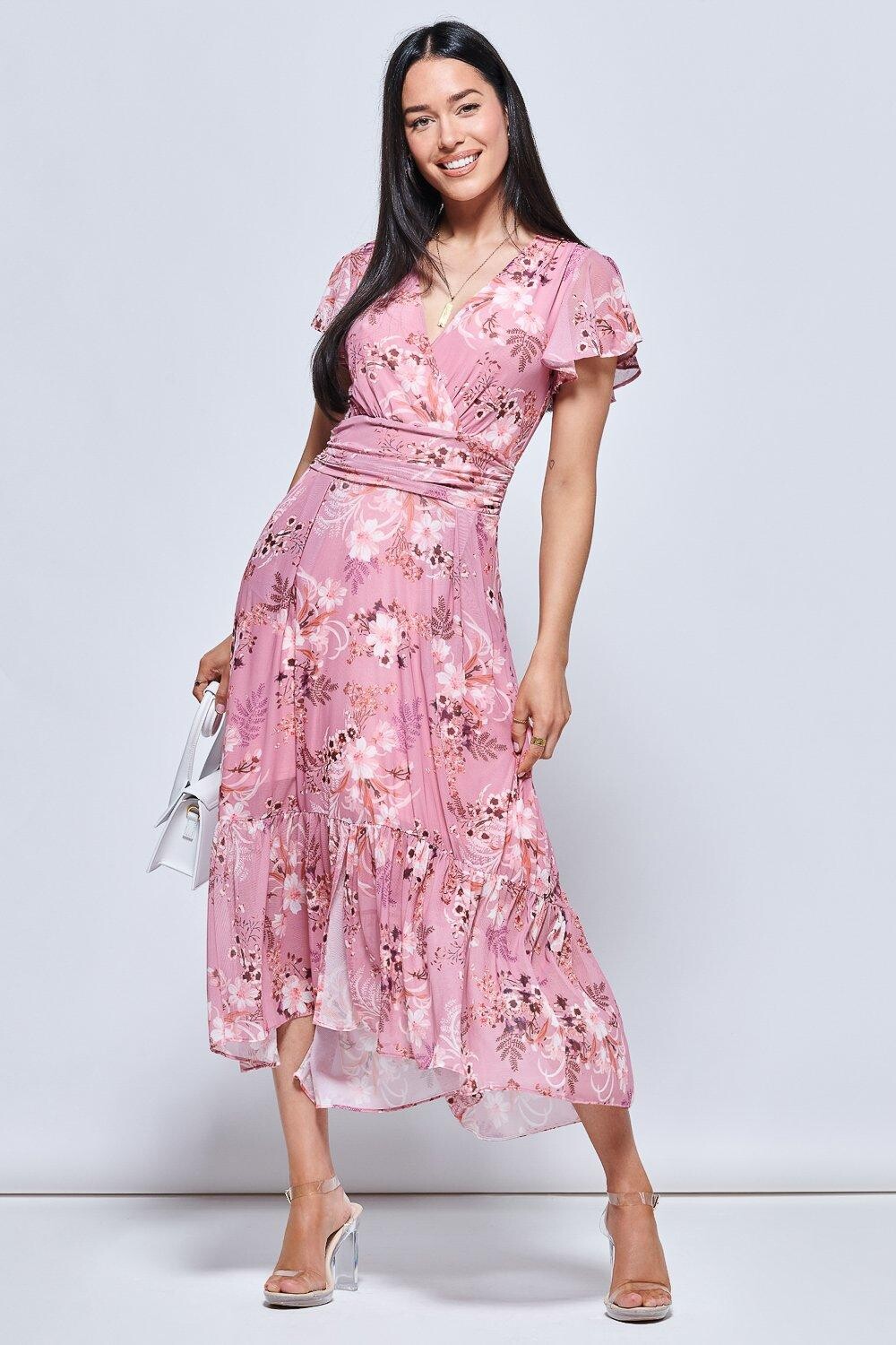 Многоярусное платье макси из сетки с принтом Carleigh Jolie Moi, розовый
Многоярусное платье макси из сетки с принтом Carleigh Jolie Moi, розовый