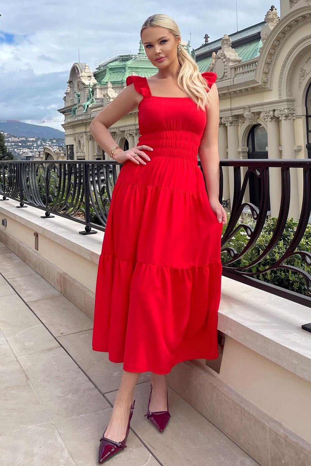 Платье миди с оборками и завязками Ax Paris, красный
Платье миди с оборками и завязками Ax Paris, красный