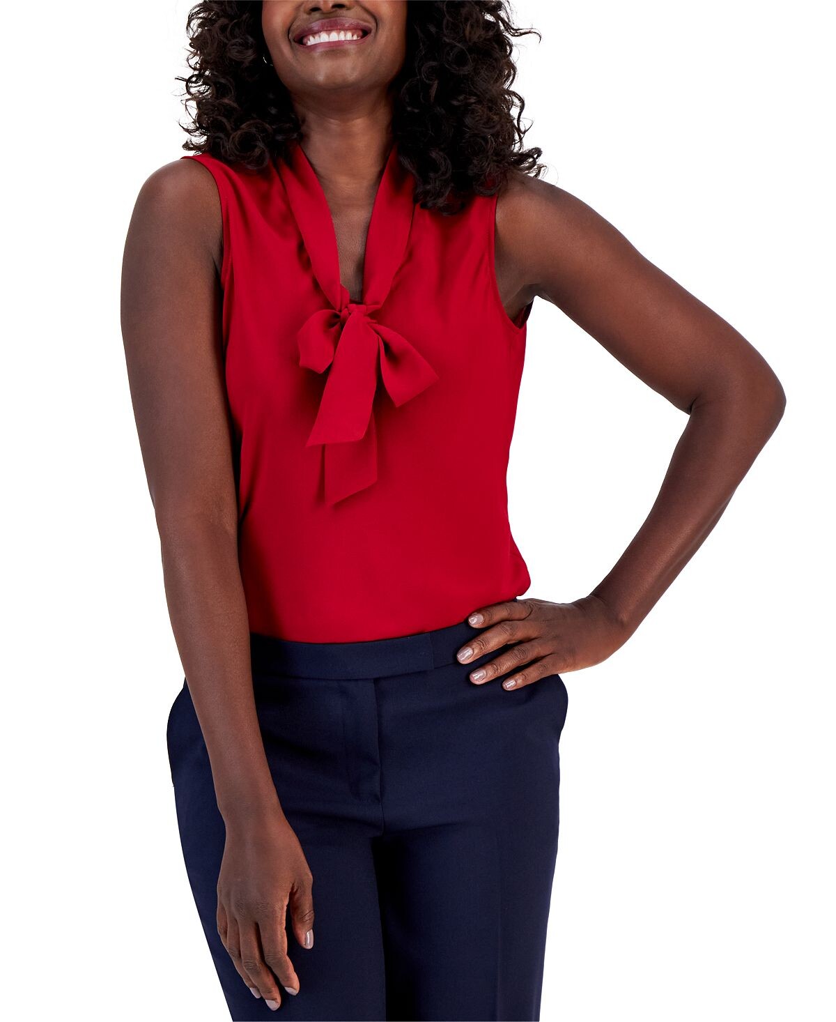 Женский топ без рукавов с завязками на воротнике, обычные и миниатюрные размеры Kasper
Женский топ без рукавов с завязками на воротнике, обычные и миниатюрные размеры Kasper