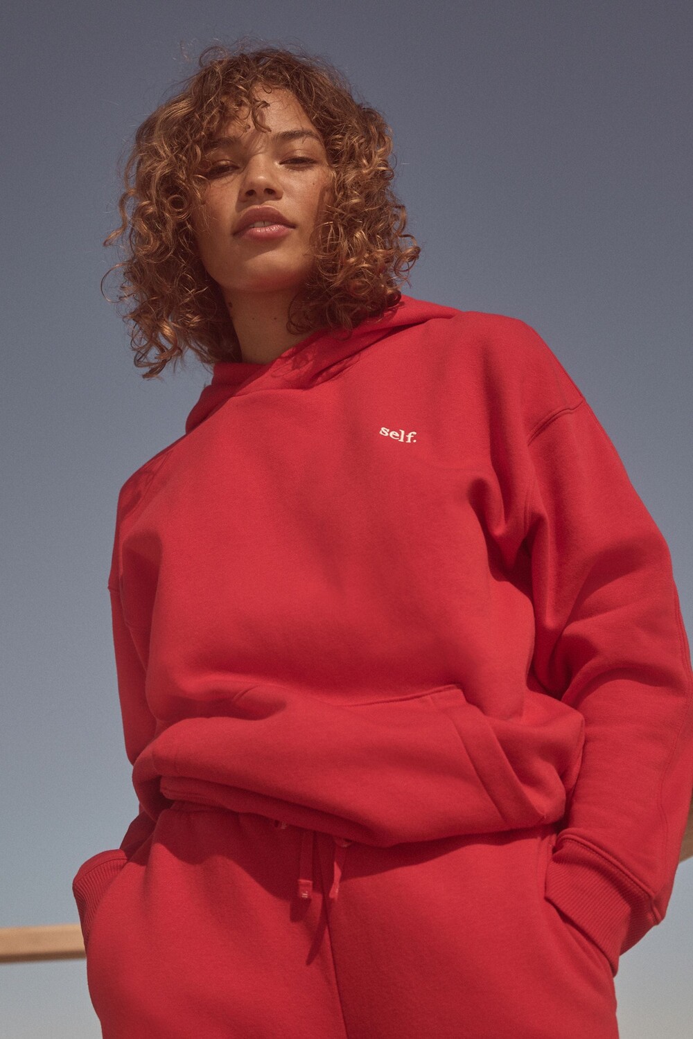 Толстовка с капюшоном Self., красный
Толстовка с капюшоном Self., красный