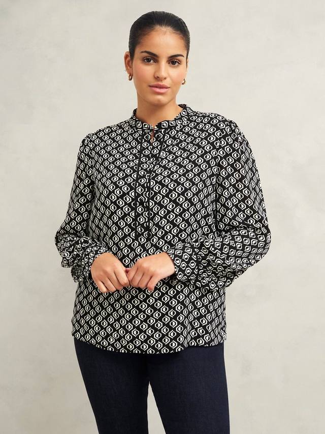 Геометрический топ alba Hobbs, цвет Black/Cream
Геометрический топ alba Hobbs, цвет Black/Cream