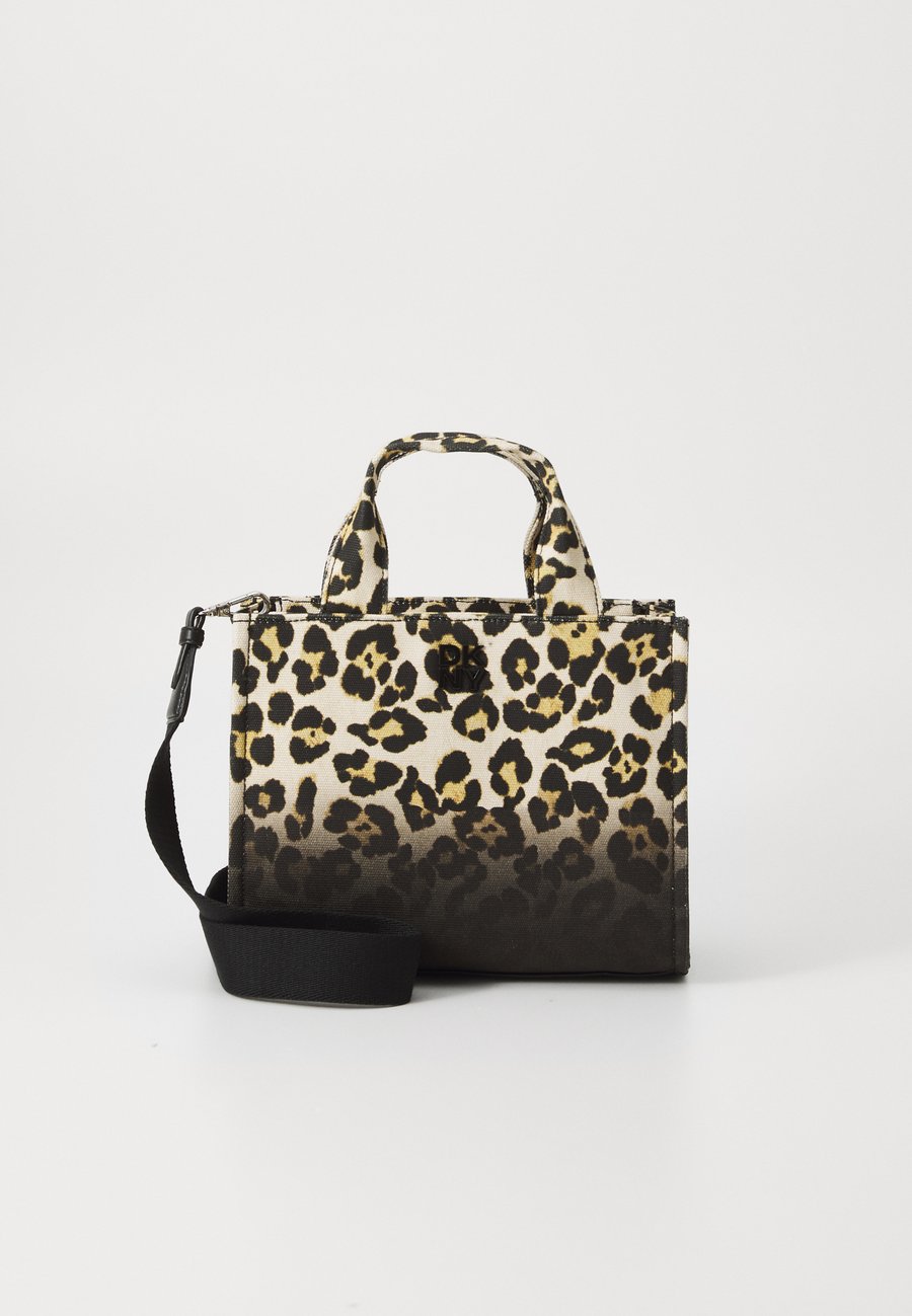 Сумка DKNY HADLEE TOTE, Beige/Black/Beige
Сумка DKNY HADLEE TOTE, Beige/Black/Beige