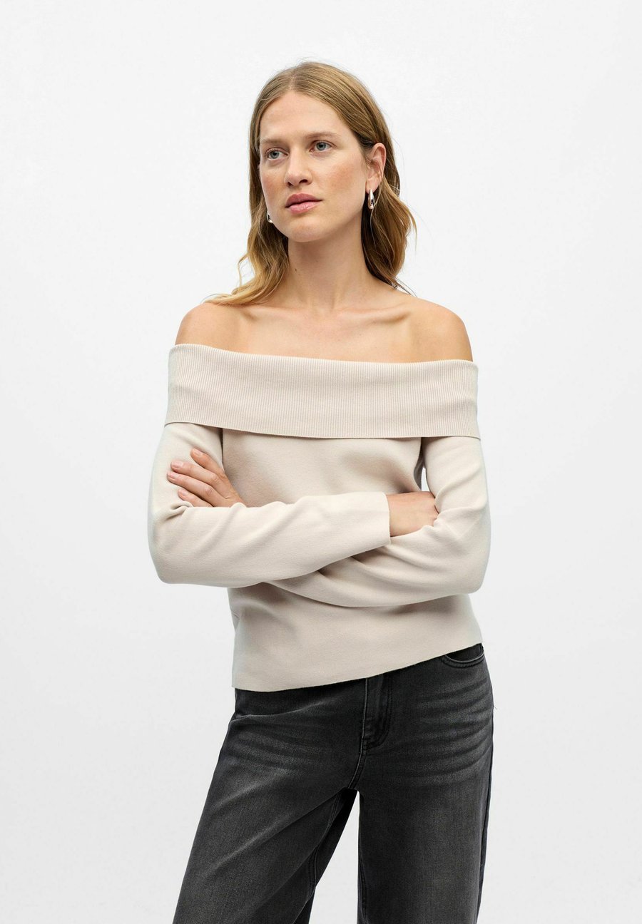 Джемпер Object SCHULTERFREIER, Silver Gray/Beige
Джемпер Object SCHULTERFREIER, Silver Gray/Beige