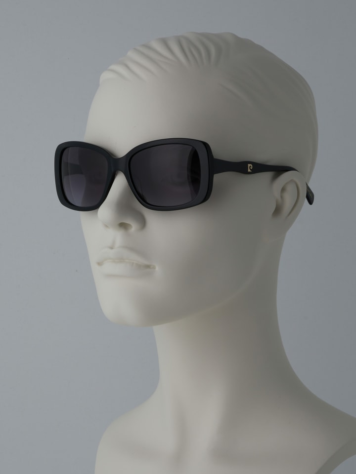 Солнцезащитные очки Pierre Cardin, черный
Солнцезащитные очки Pierre Cardin, черный