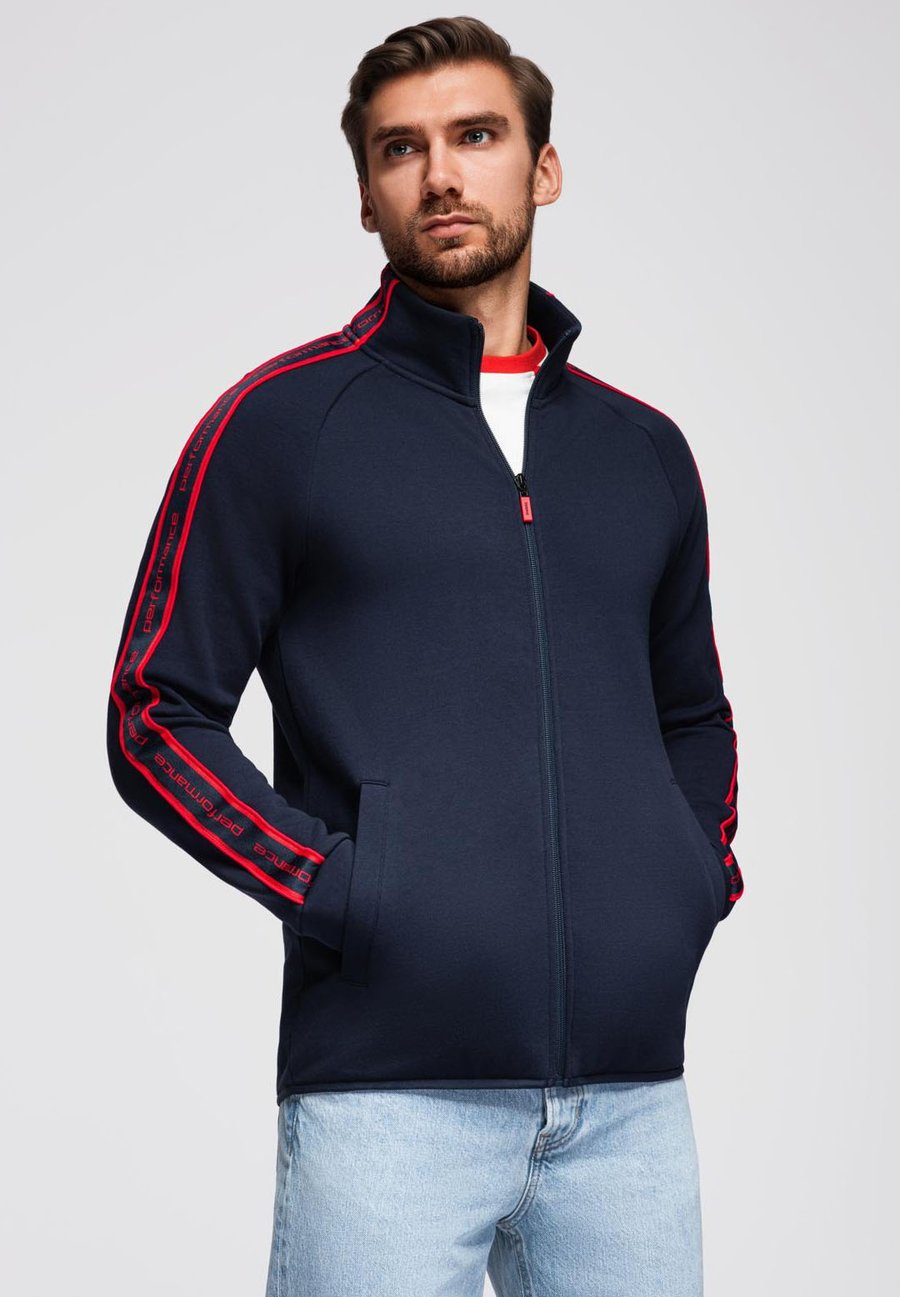 Толстовка Ombre Zip-up sweatshirt, Navy/Dark Blue
Толстовка Ombre Zip-up sweatshirt, Navy/Dark Blue