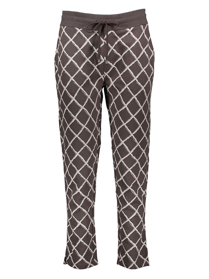 Juvia Пижамные штаны темно-коричневого цвета
Juvia Пижамные штаны темно-коричневого цвета