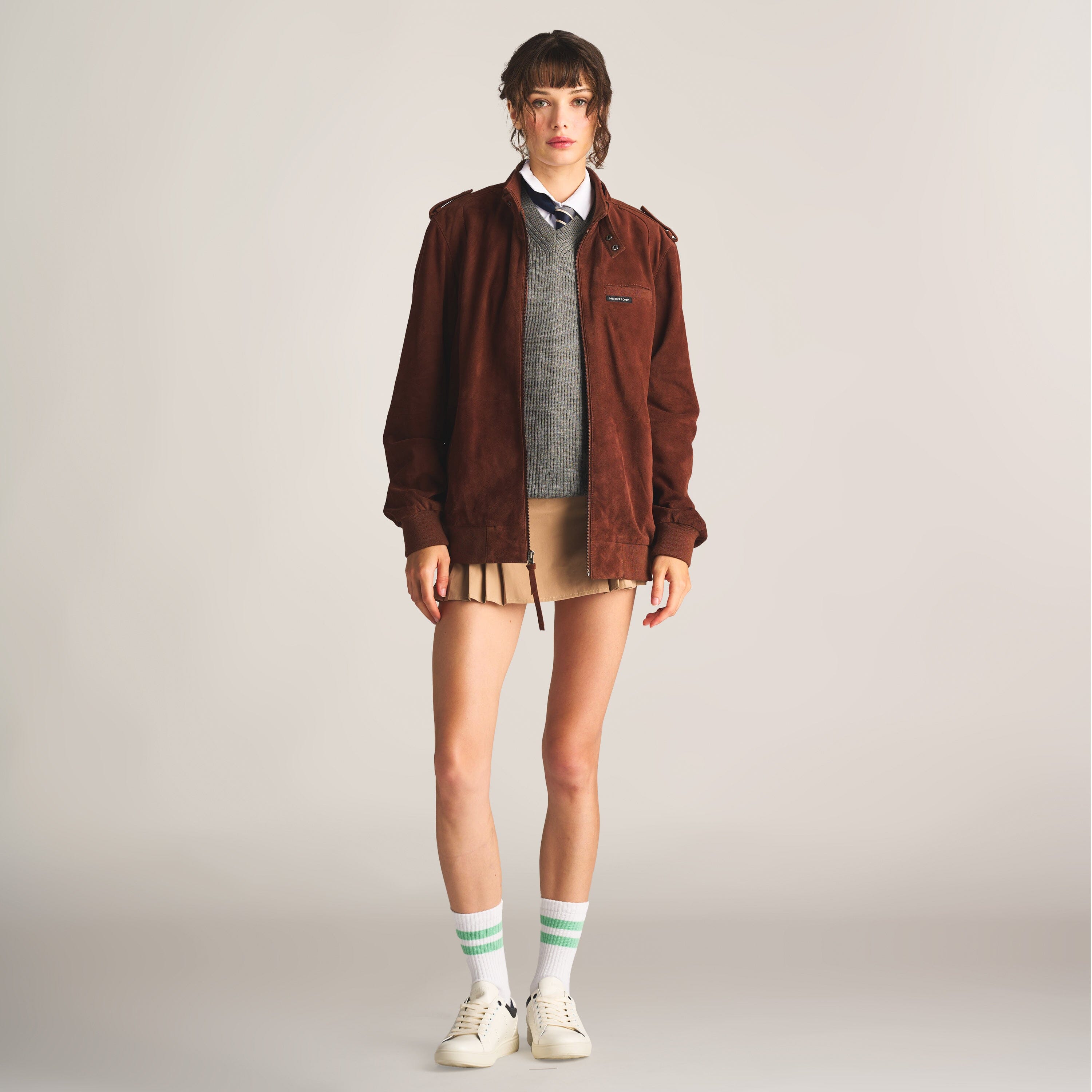 Женская мягкая замшевая куртка Iconic oversize Members Only, цвет whiskey
Женская мягкая замшевая куртка Iconic oversize Members Only, цвет whiskey
