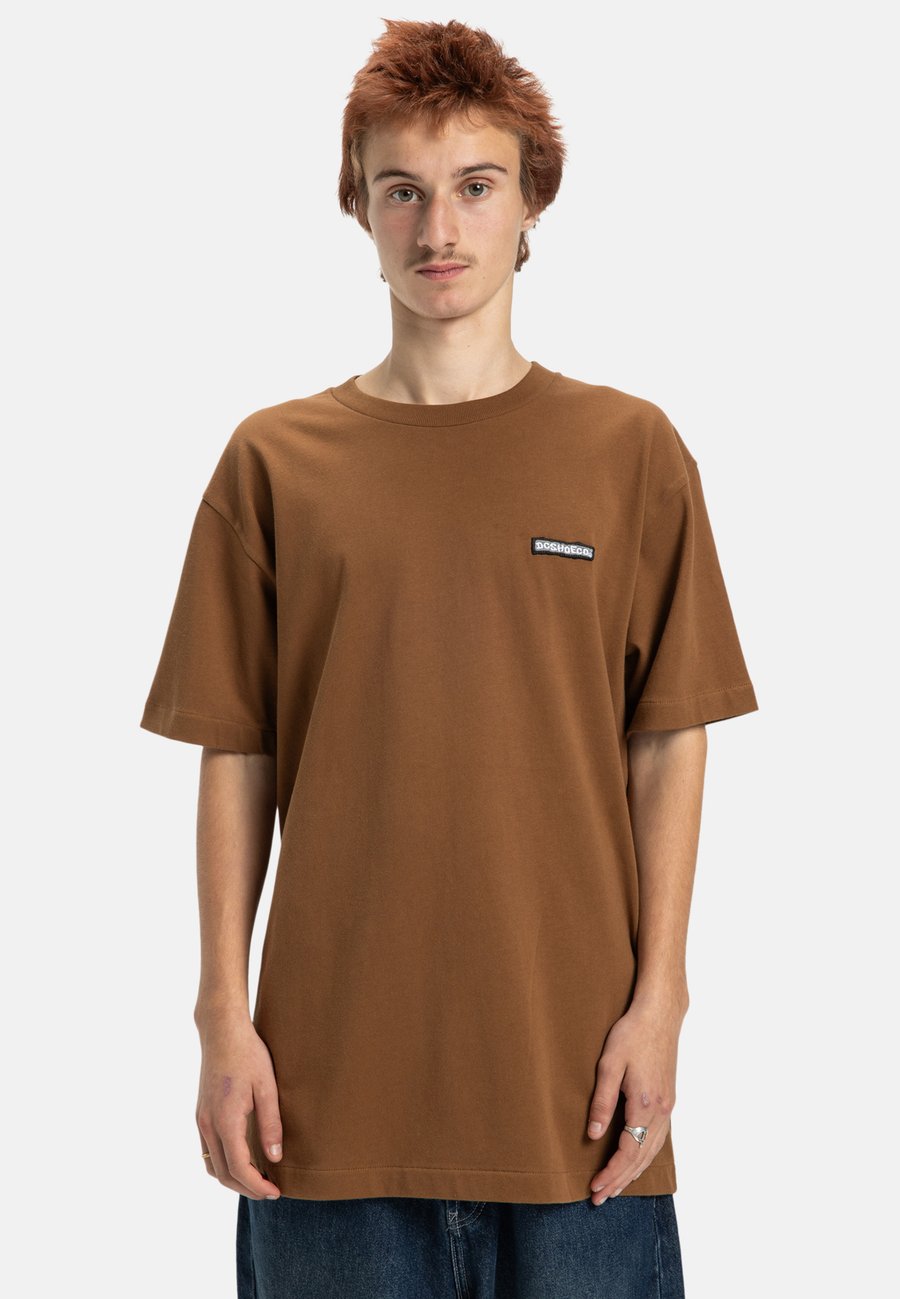 Футболка DC Shoes Basic T-shirt, Cqf Toffee/Brown
Футболка DC Shoes Basic T-shirt, Cqf Toffee/Brown