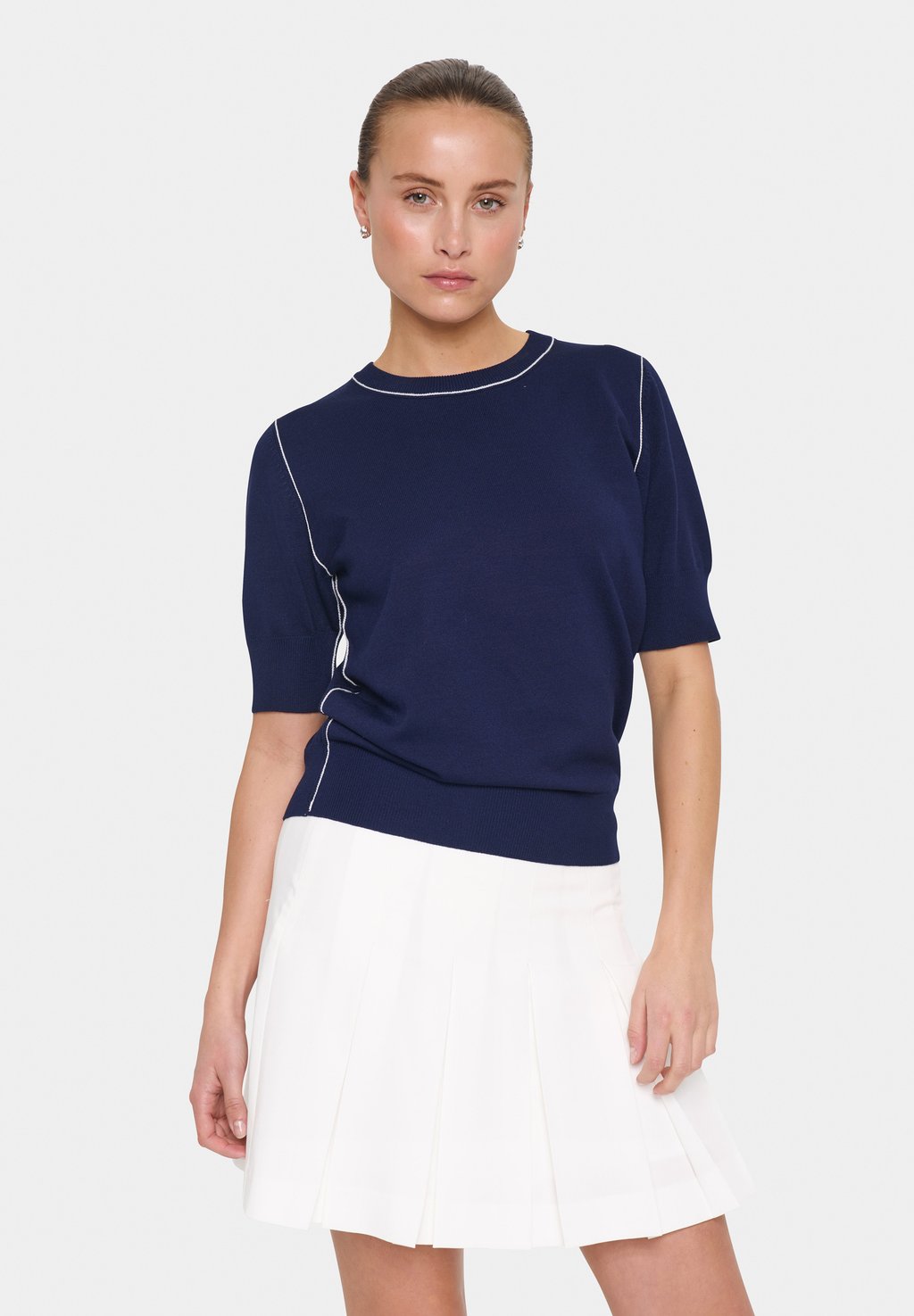 Базовая футболка MILANE Saint Tropez, темно-синий
Базовая футболка MILANE Saint Tropez, темно-синий