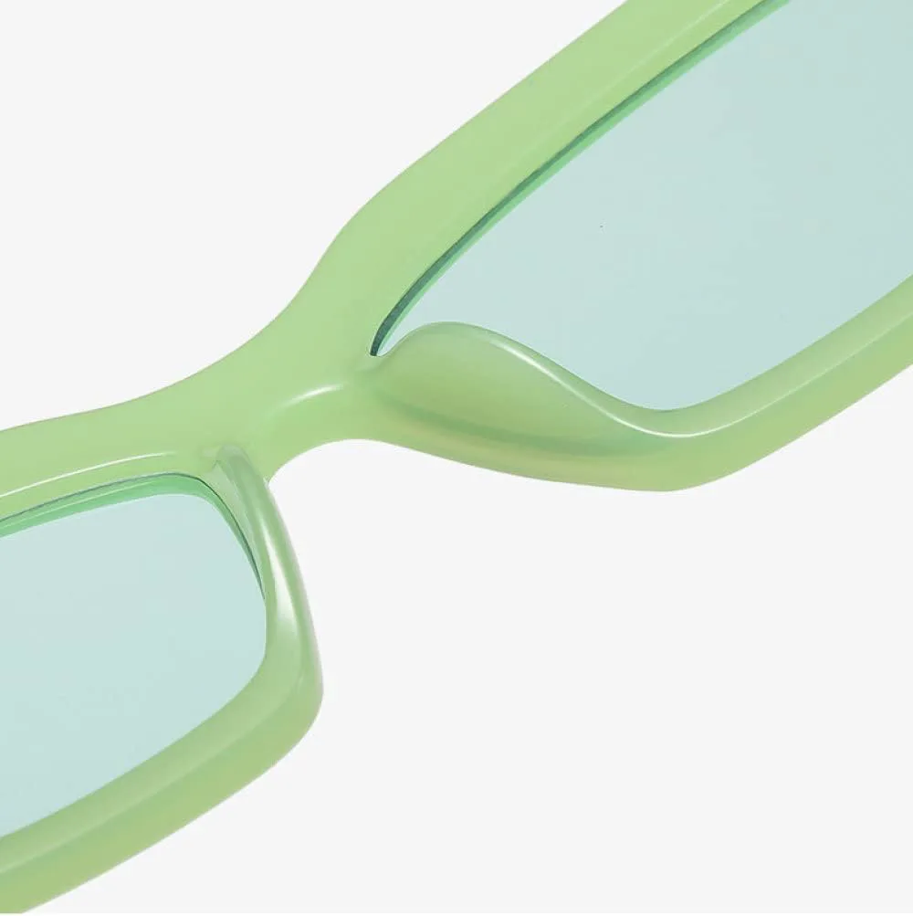 Женские солнцезащитные очки 2027 года, модные, квадратной формы, с металлическими дужками и цепочкой, маленькая оправа, черные с фиолетовыми линзами MTZJH, Black Gray
Женские солнцезащитные очки 2027 года, модные, квадратной формы, с металлическими дужками и цепочкой, маленькая оправа, черные с фиолетовыми линзами MTZJH, Black Gray