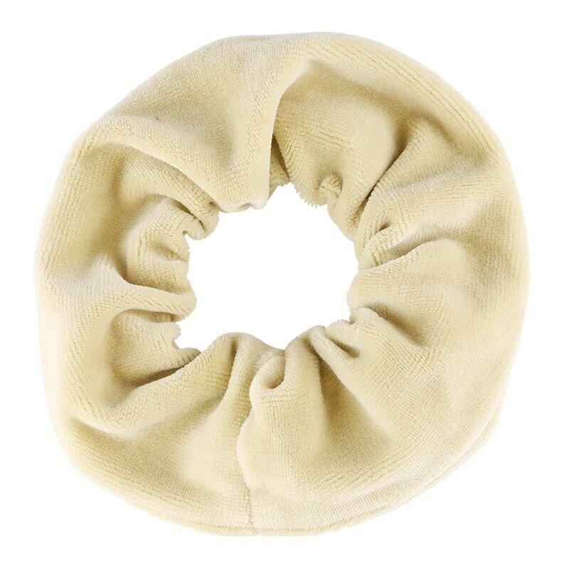 Плед из бархатной ленты цвета экрю Inna Marka
Плед из бархатной ленты цвета экрю Inna Marka