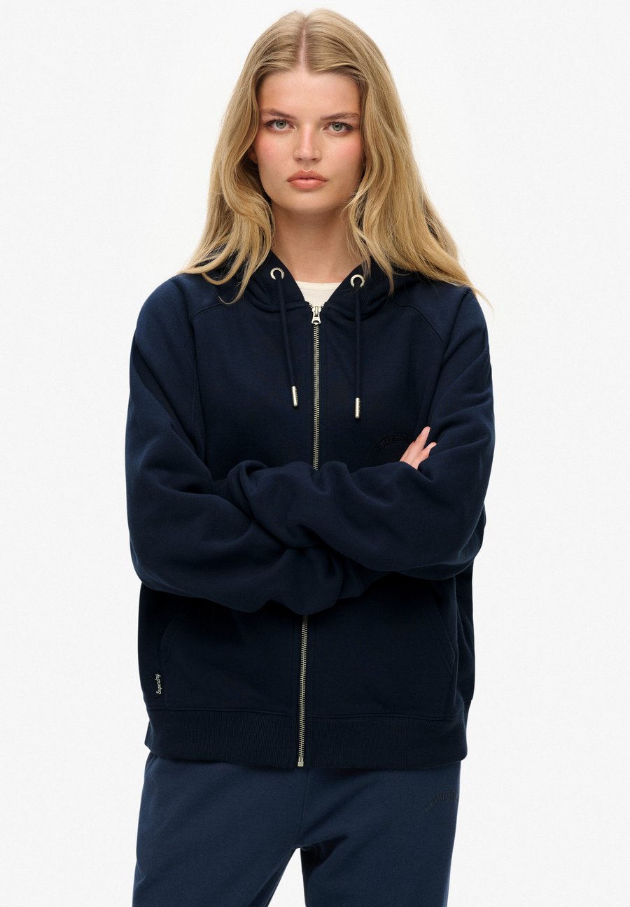 Толстовка Superdry & Co Zip-up sweatshirt, Richest Navy/Blue, Синий, Толстовка Superdry & Co Zip-up sweatshirt, Richest Navy/Blue
Толстовка Superdry & Co Zip-up sweatshirt, Richest Navy/Blue, Синий, Толстовка Superdry & Co Zip-up sweatshirt, Richest Navy/Blue