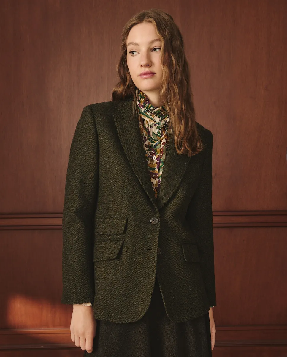 Женский пиджак в елочку с накладками на локтях Lloyd's, зеленый
Женский пиджак в елочку с накладками на локтях Lloyd's, зеленый