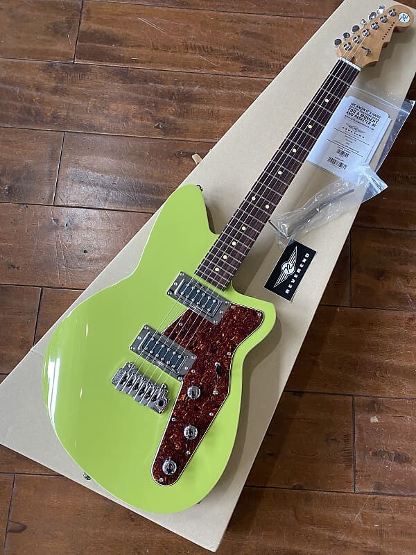 Электрогитара Reverend Jetstream RB Avocado #52209
Электрогитара Reverend Jetstream RB Avocado #52209